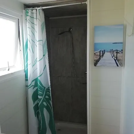 Mobilhome En Pleine Campagne Avec Vue Mer Lejlighed Yves
